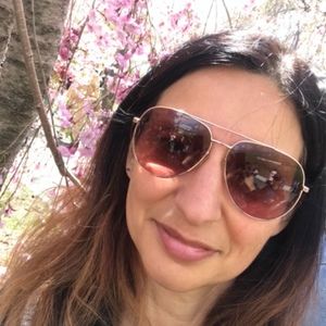 Meet your Posher, Joanne